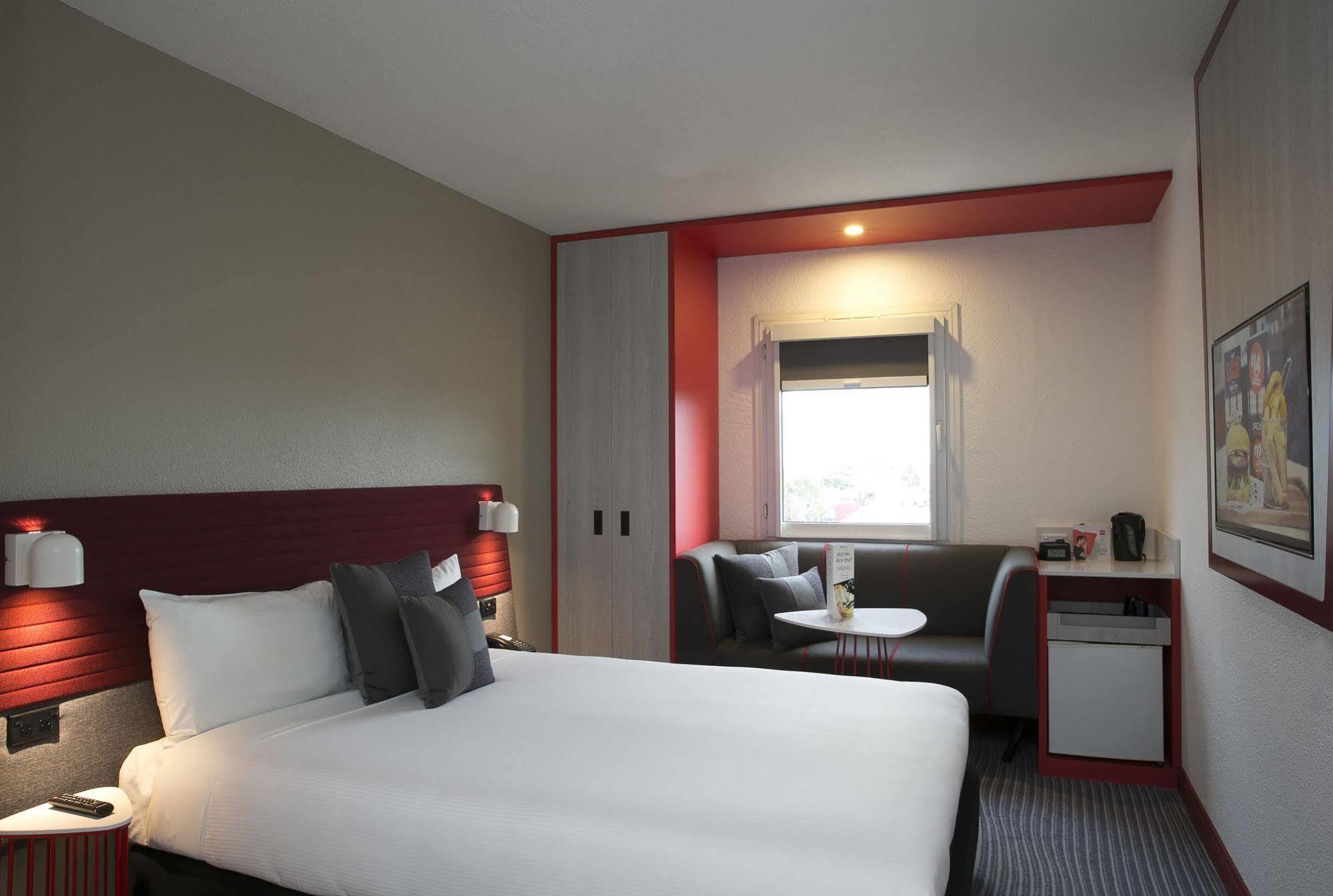 Ibis Sydney Airport Hotel Exterior foto