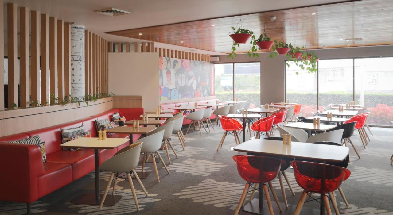 Ibis Sydney Airport Hotel Exterior foto